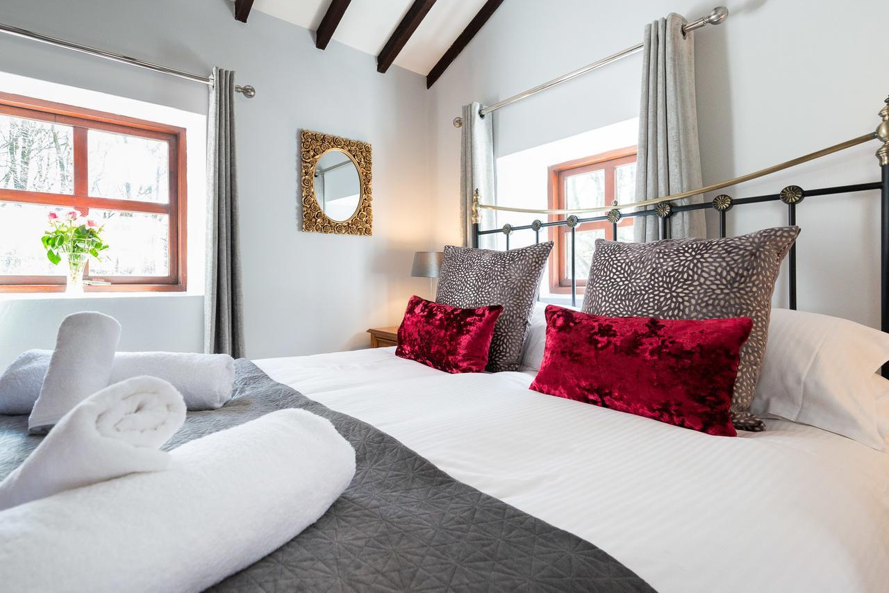 Wolfen Mill Villa Chipping Esterno foto